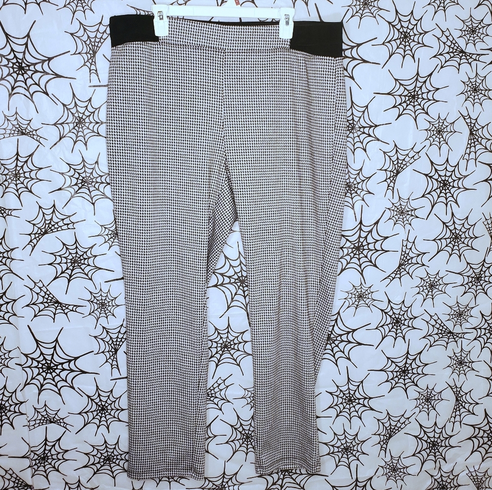 One 5 One houndstooth plus size pull on pants